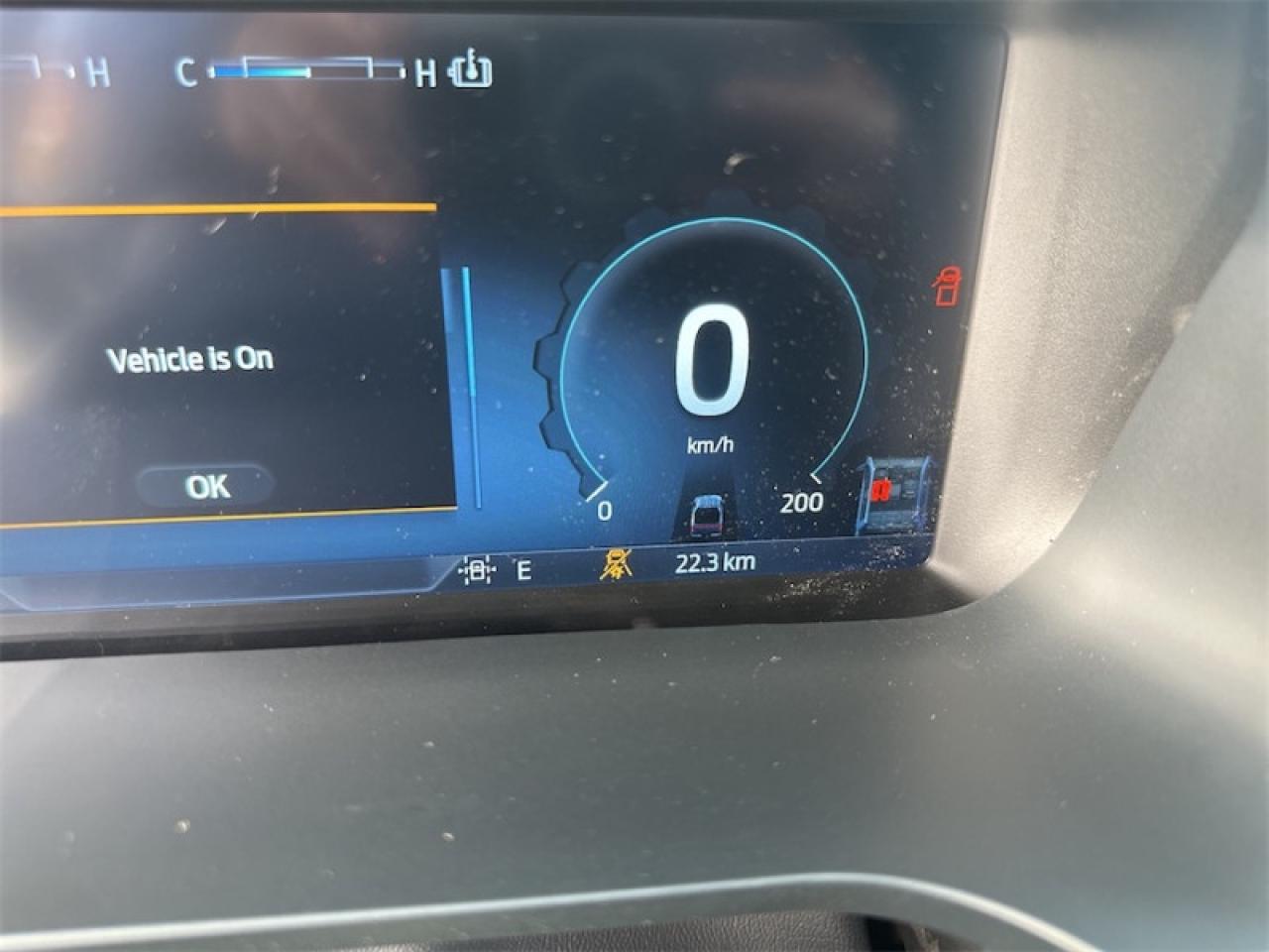 2025 Ford F-150 Lightning XLT Photo5