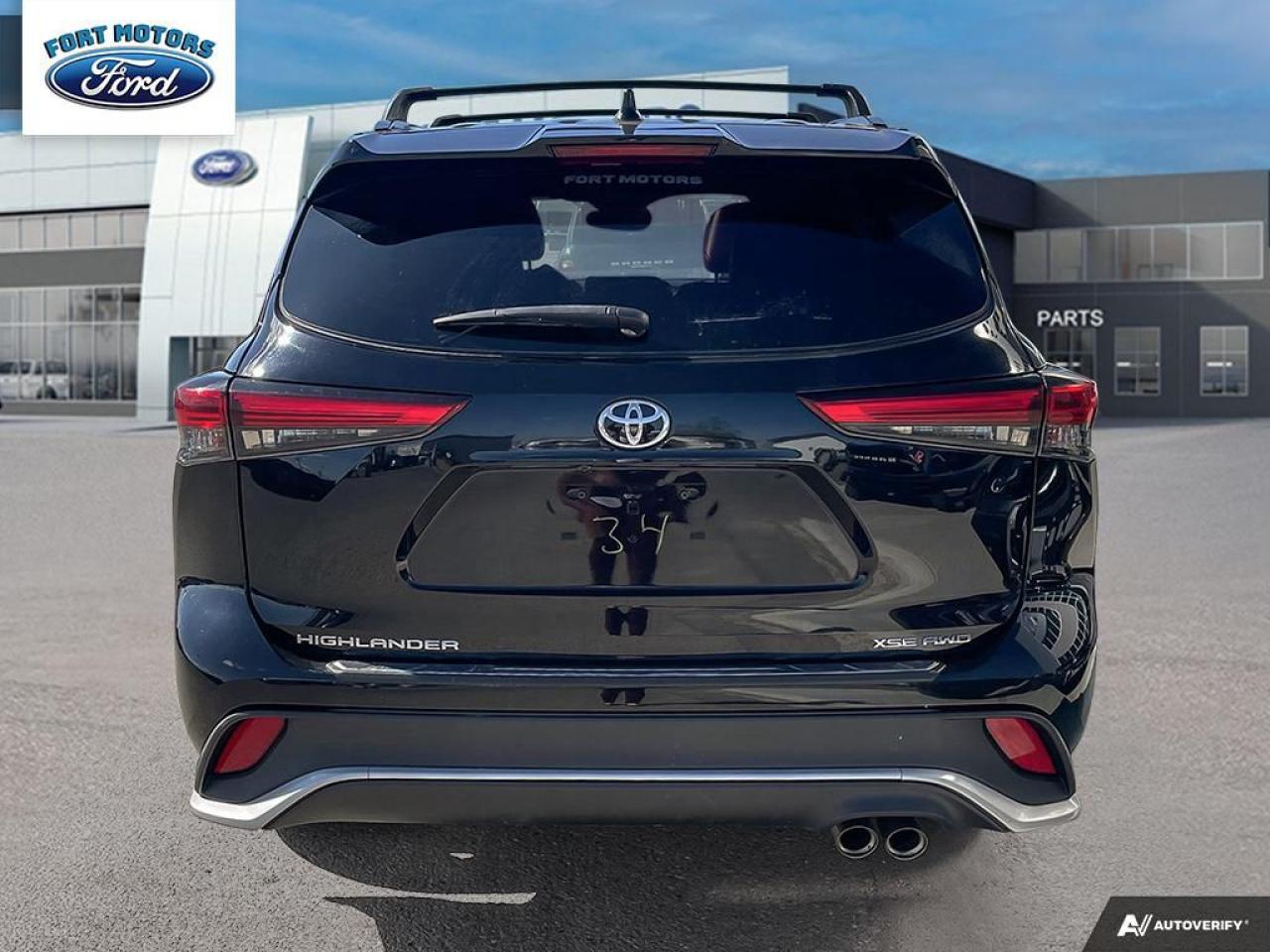 2021 Toyota Highlander XSE Photo4