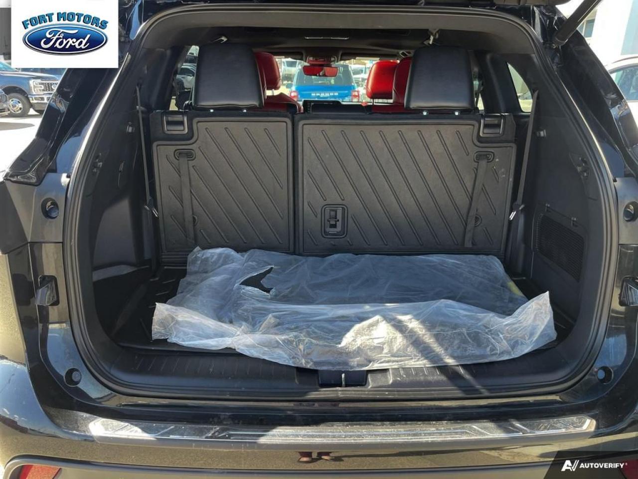 2021 Toyota Highlander XSE Photo5