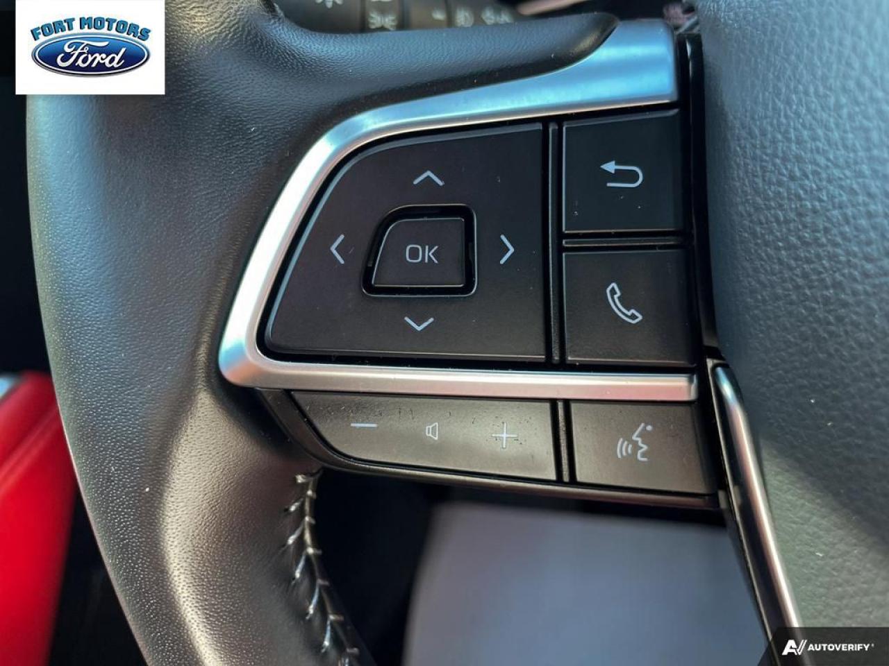2021 Toyota Highlander XSE Photo5