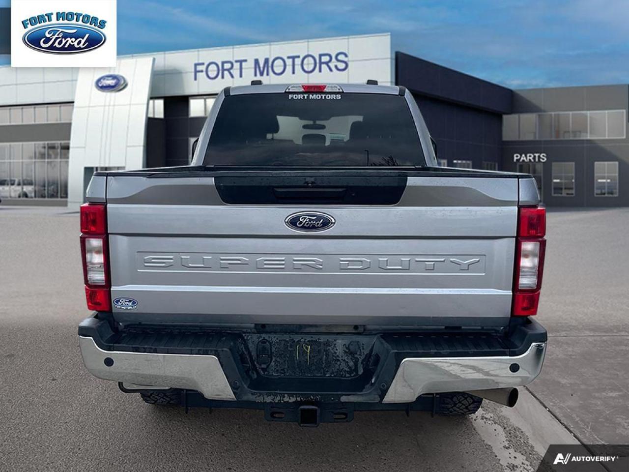 2021 Ford SUPER DUTY F-350 SRW XLT Photo4