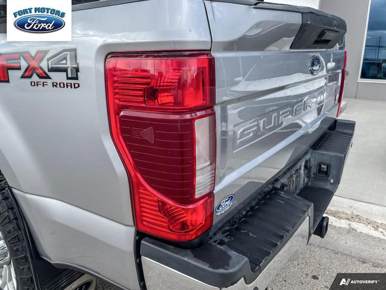 2021 Ford SUPER DUTY F-350 SRW XLT Photo5