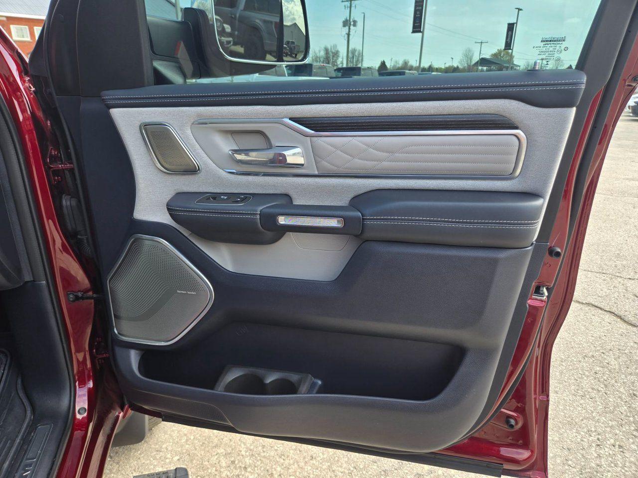 2024 RAM 1500 Limited - Photo #29
