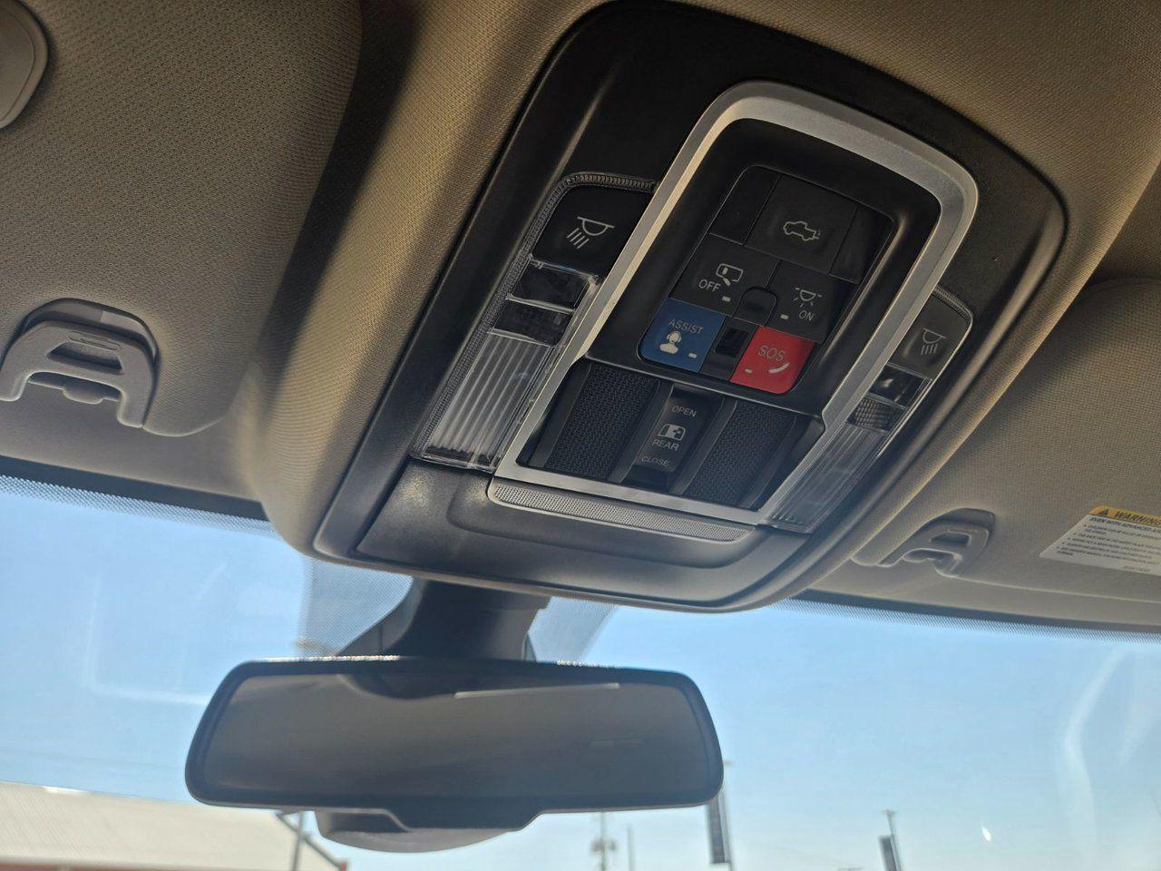2024 RAM 2500 Laramie - Photo #20