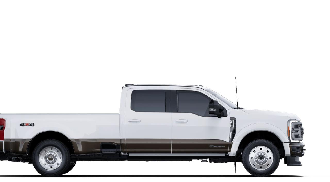 2025 Ford F-450 Super Duty DRW King Ranch Photo4