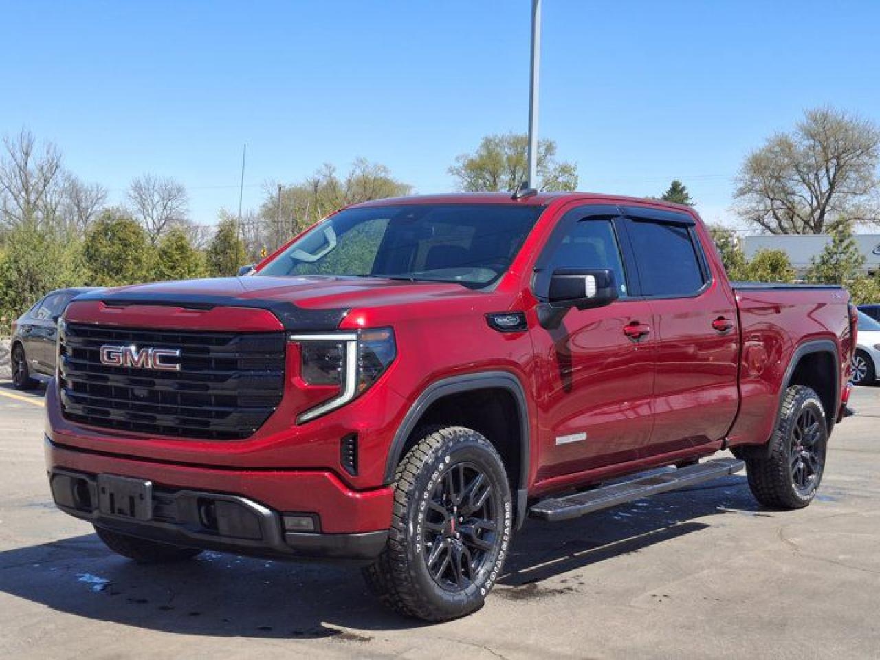 Used 2022 GMC Sierra 1500 Elevation Crew | Premium Pkg | X31 Pkg | Sunroof | Leather | Bucket Seats | 360 Camera | and More ! for sale in Guelph, ON