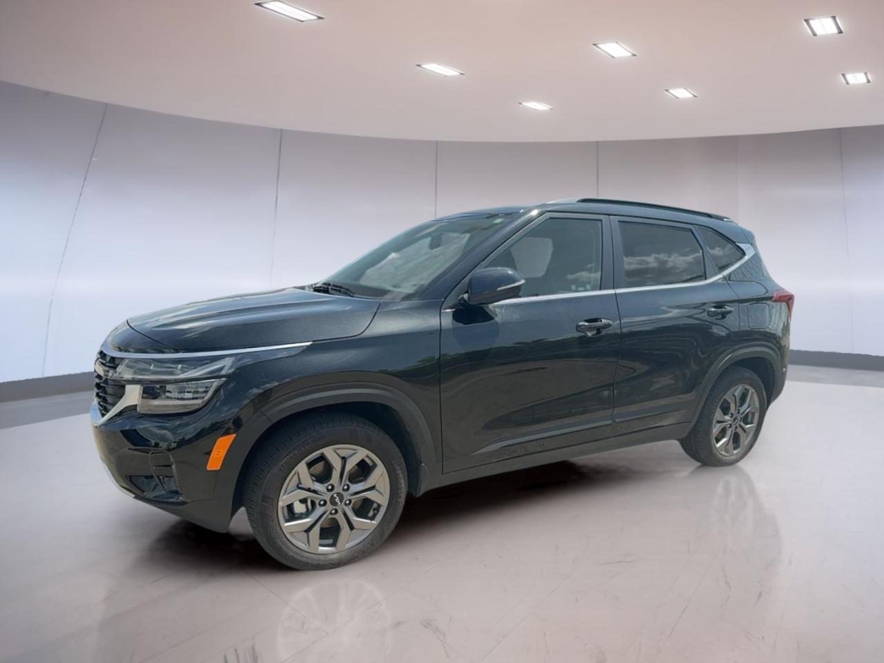 Used 2025 Kia Seltos EX for sale in Moose Jaw, SK