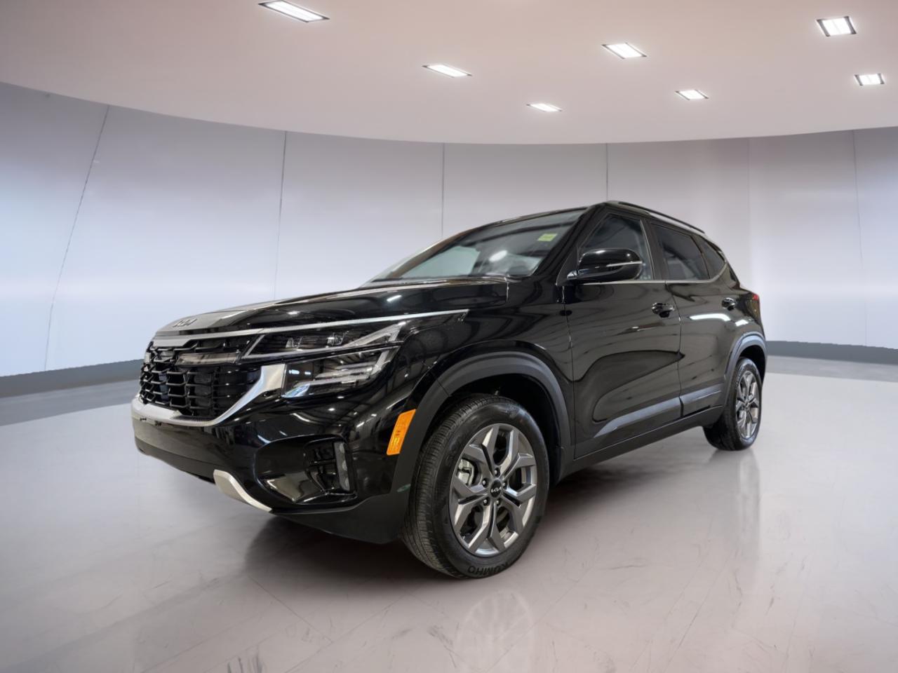 Used 2025 Kia Seltos EX for sale in Moose Jaw, SK