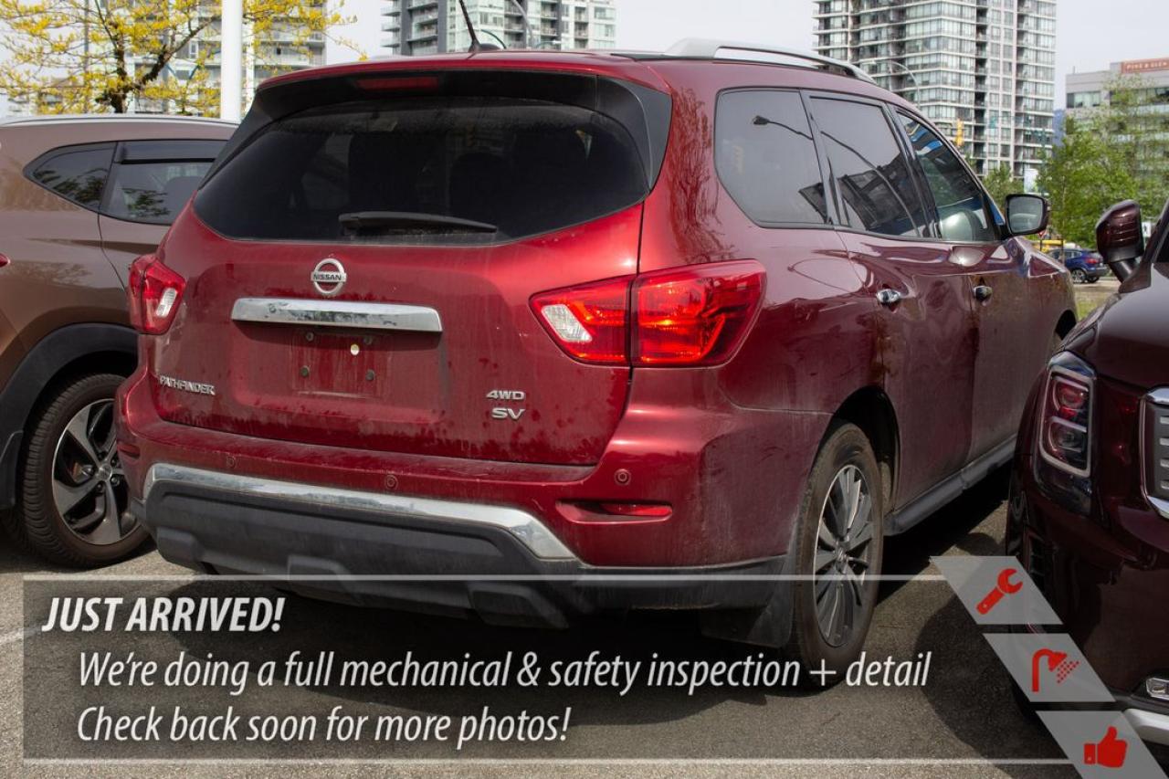 Used 2018 Nissan Pathfinder SV for sale in Port Moody, BC