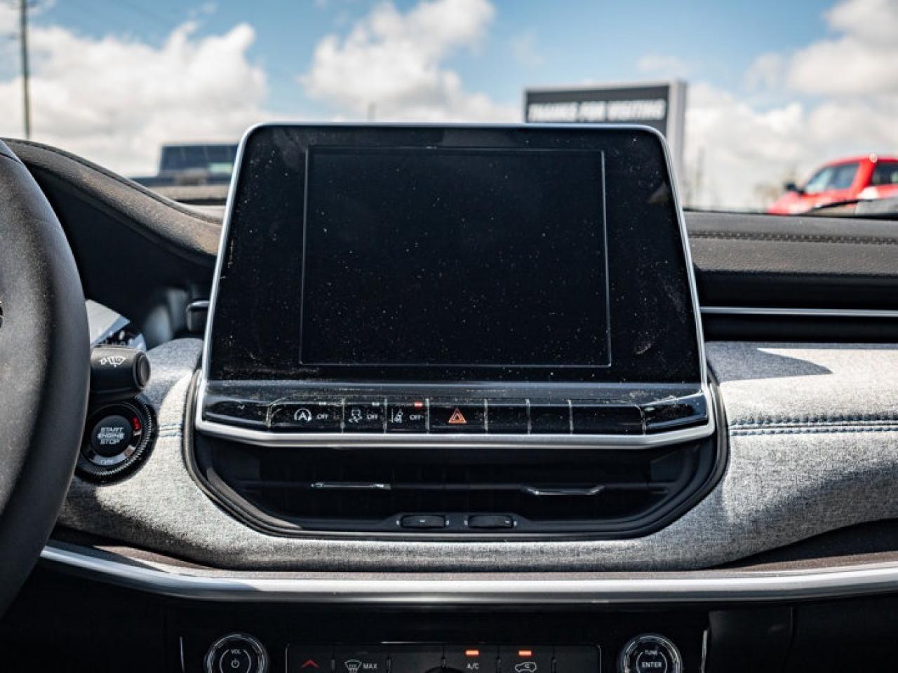 2025 Jeep Compass NORTH Photo