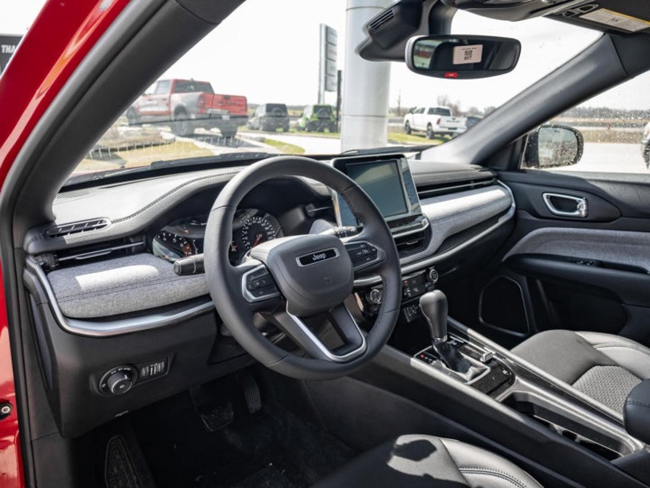 2025 Jeep Compass NORTH Photo