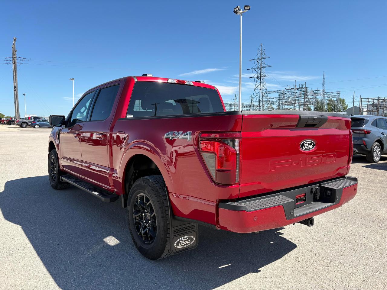 2025 Ford F-150 XLT 4WD SuperCrew 5.5' Box Photo5
