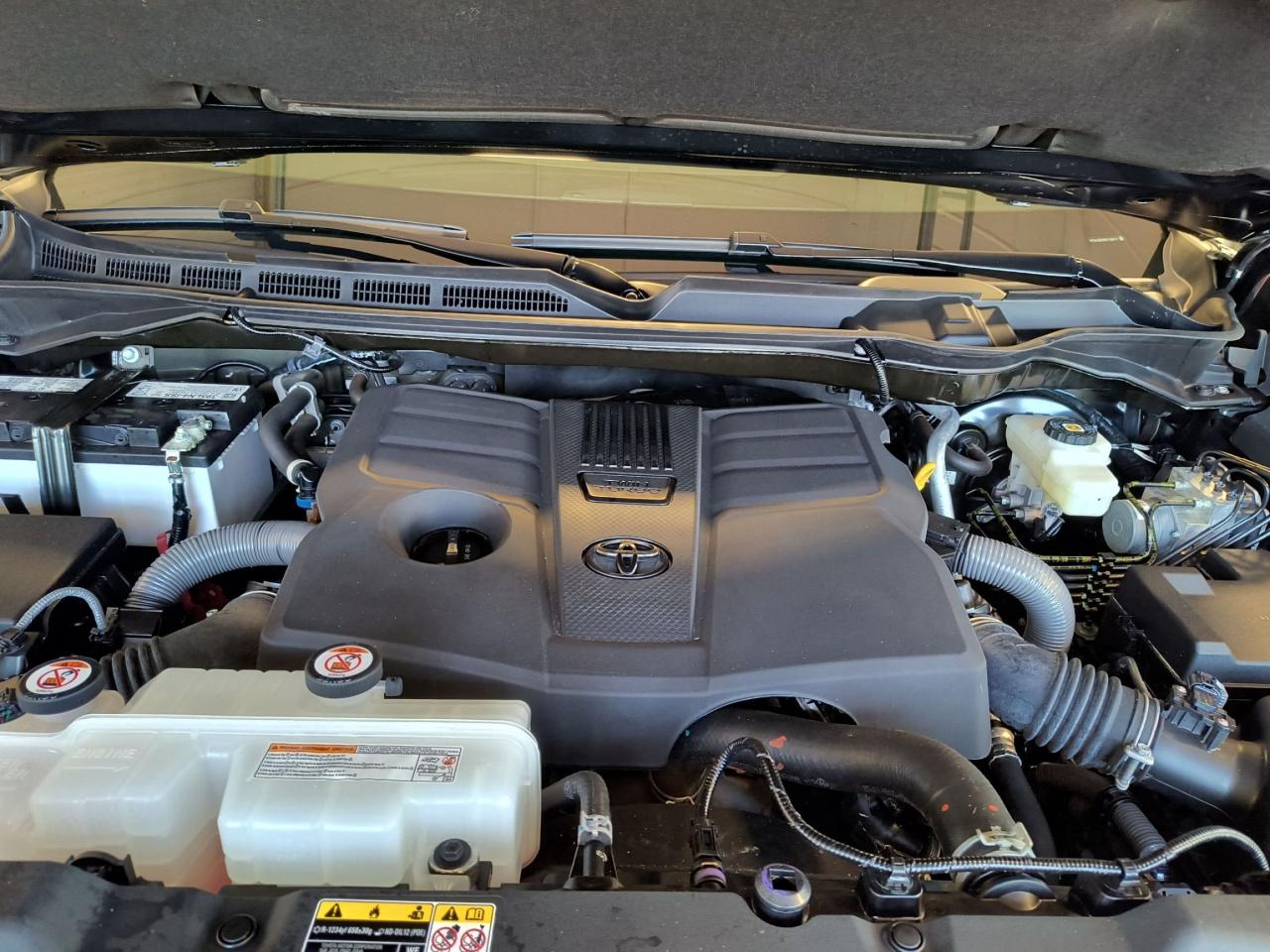 2024 Toyota Tundra Limited  4x4 Photo