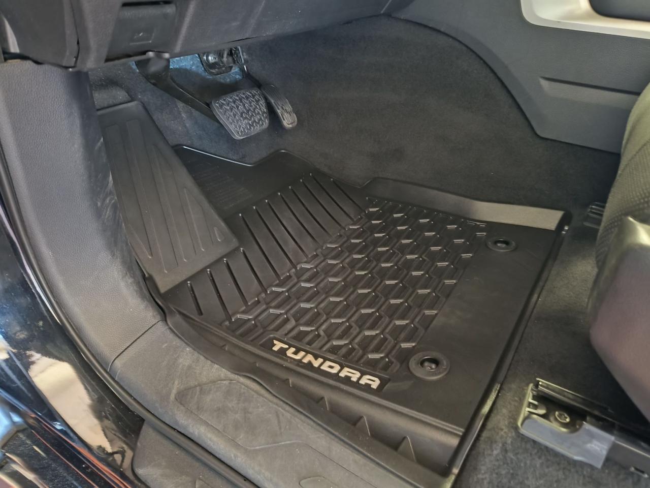 2024 Toyota Tundra Limited  4x4 Photo