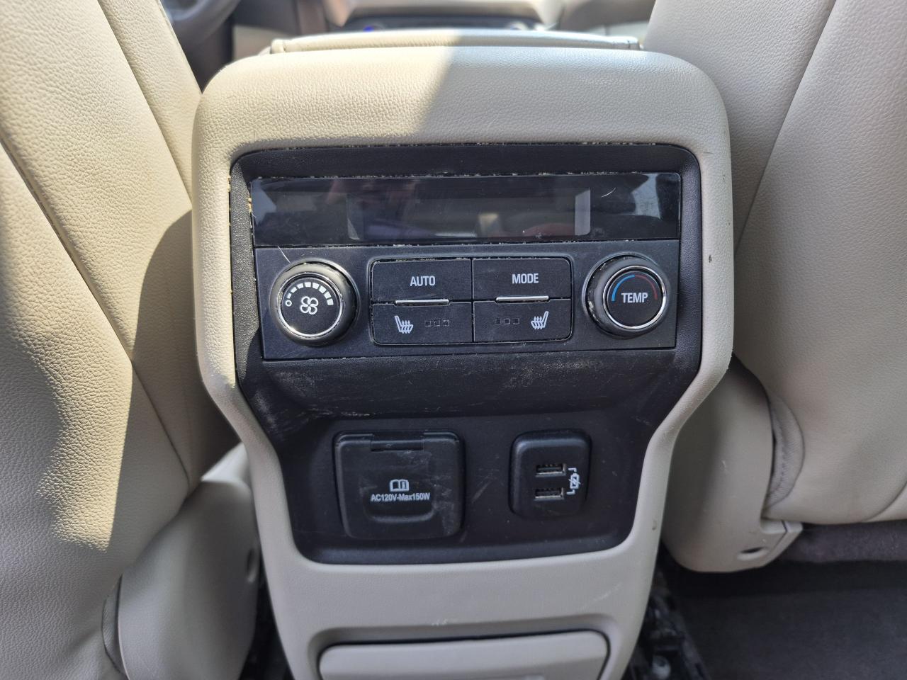 2017 GMC Acadia Denali - No Accidents - Certified Photo41