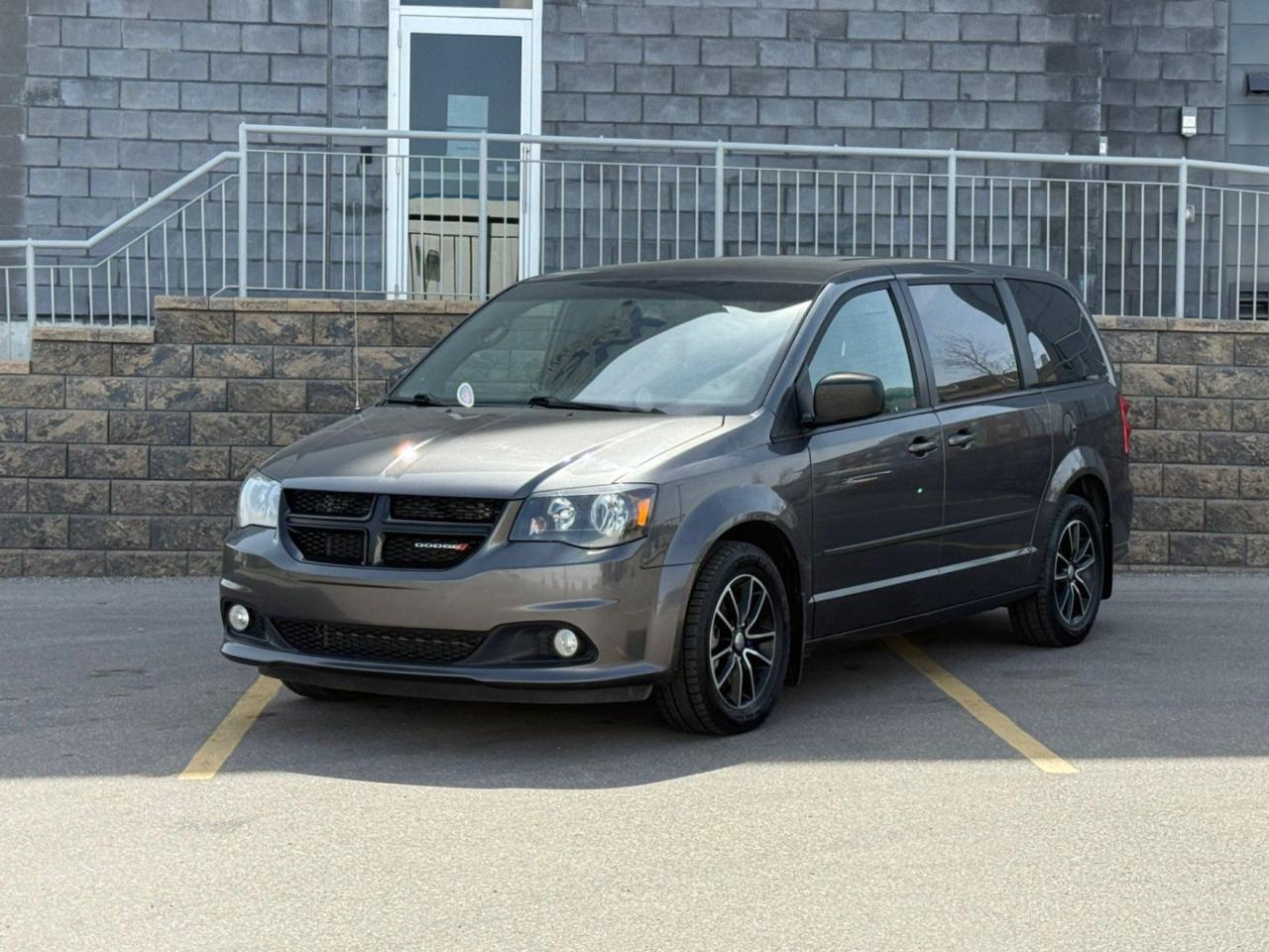 Used 2016 Dodge Grand Caravan 4dr Wgn SXT| $0 DOWN | EVERYONE APPROVED! for sale in Calgary, AB