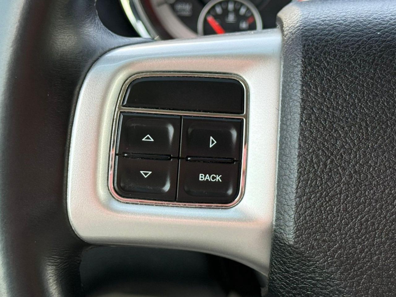 12513433