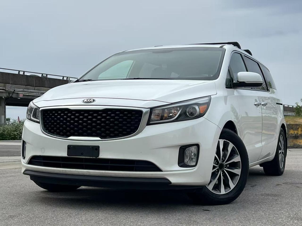Used 2017 Kia Sedona SX / NO ACCIDENT/ BC LOCAL/ DEALER SERVICE for sale in Richmond, BC