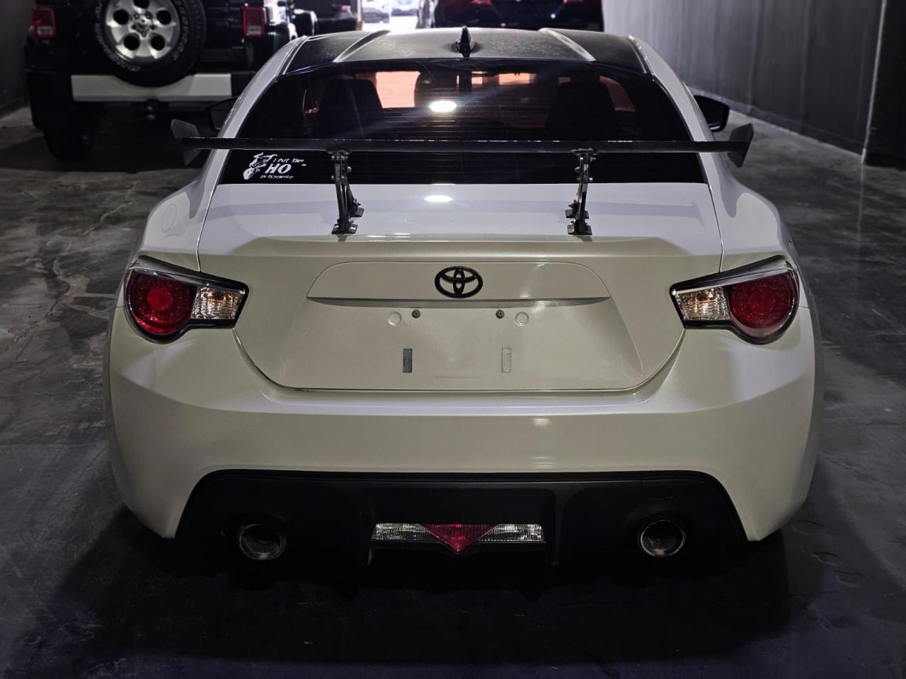 2015 Scion FR-S  - Photo #4