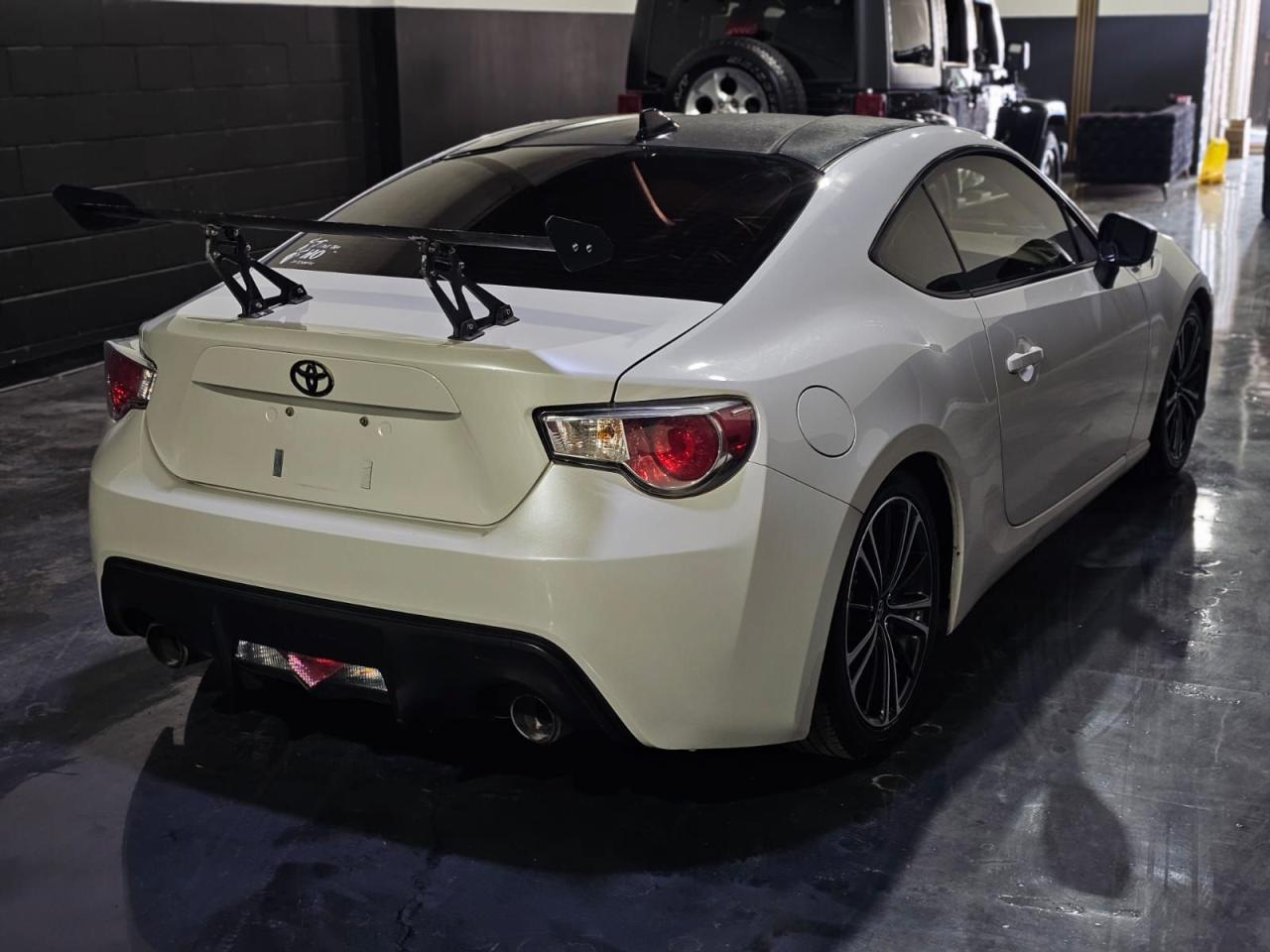 2015 Scion FR-S  - Photo #5