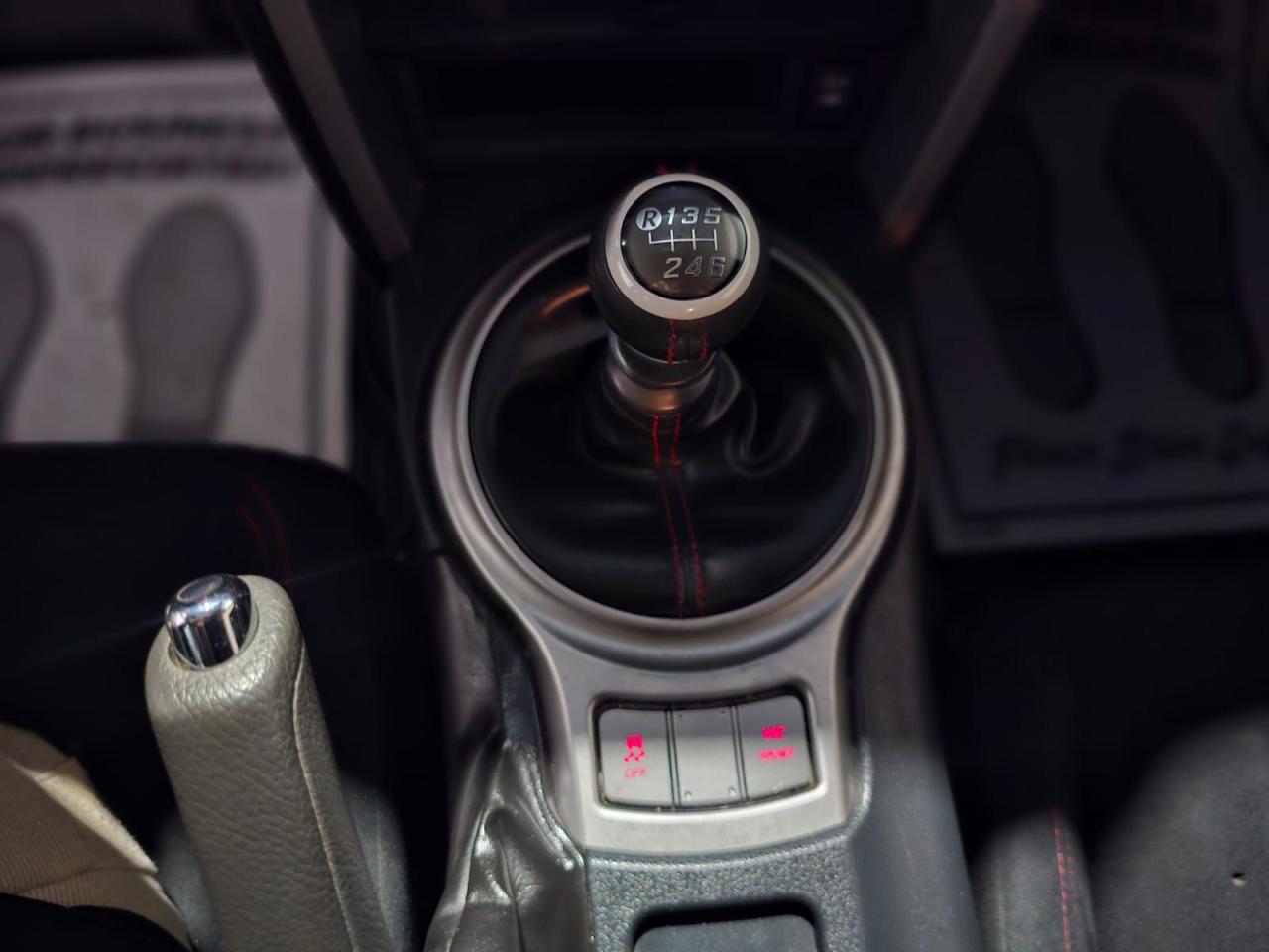 2015 Scion FR-S  - Photo #12