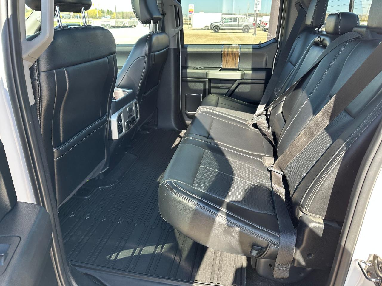 2019 Ford F-150 Lariat Photo5