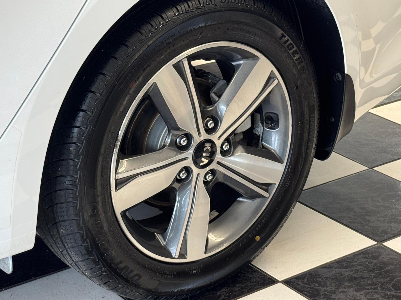 2018 Kia Forte LX+New Tires+Camera+ApplePlay+CLEAN CARFAX Photo