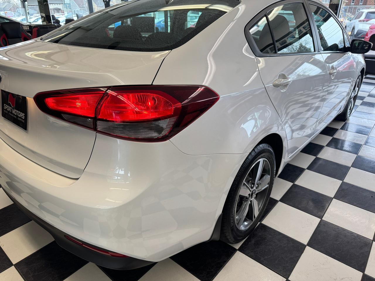 2018 Kia Forte LX+New Tires+Camera+ApplePlay+CLEAN CARFAX Photo