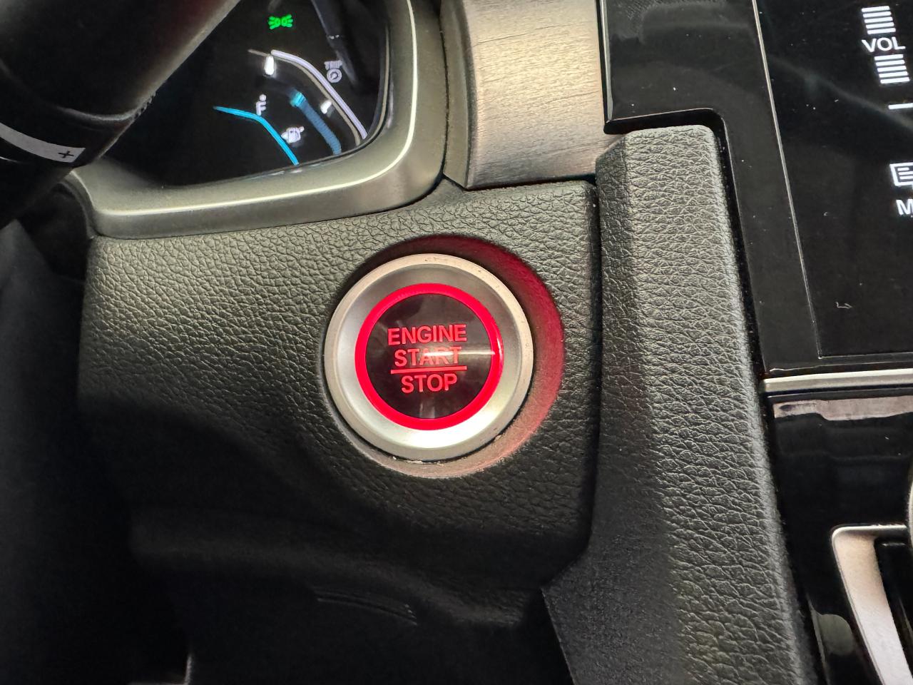 2017 Honda Civic Touring+Adaptive Cruise+Lane Keep+Roof+RemoteStart Photo
