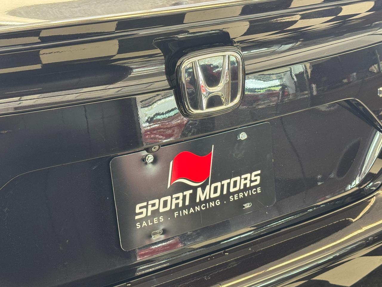 2017 Honda Civic Touring+Adaptive Cruise+Lane Keep+Roof+RemoteStart Photo