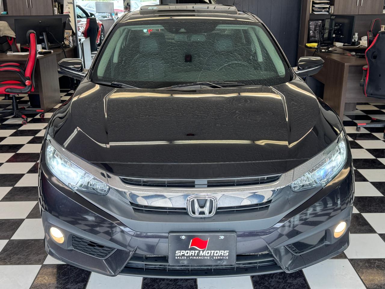 2017 Honda Civic Touring+Adaptive Cruise+Lane Keep+Roof+RemoteStart Photo