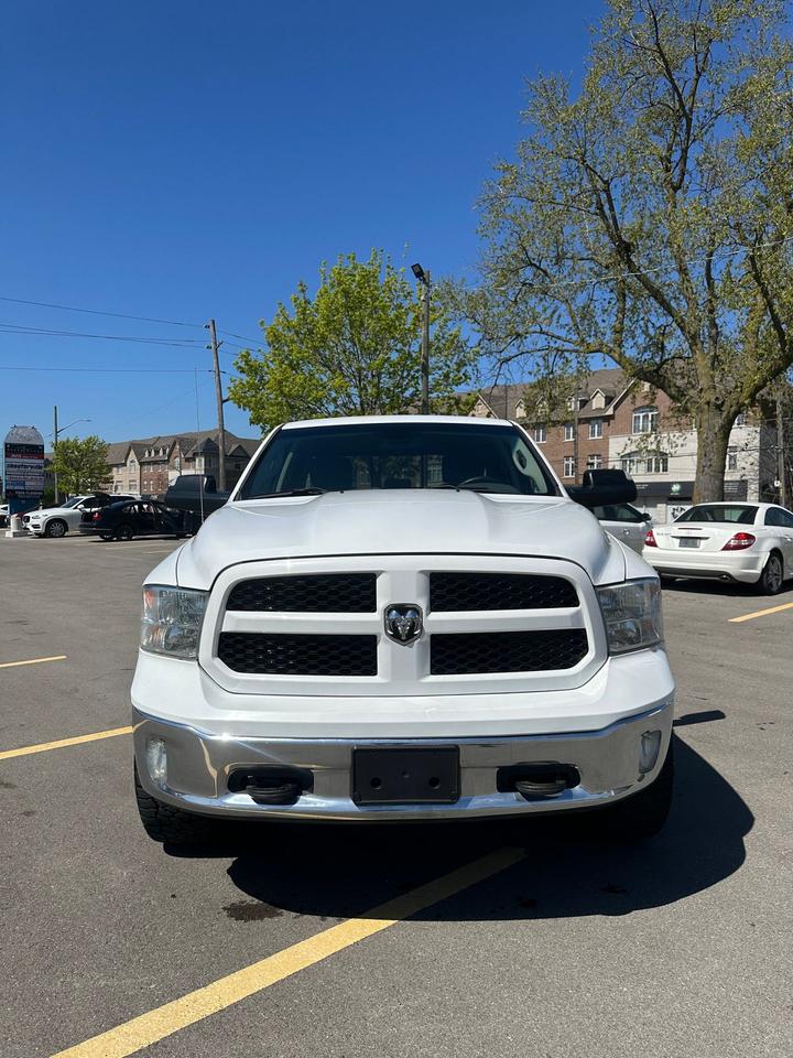 2016 RAM 1500 4WD Quad Cab 140.5" Outdoorsman - Photo #8