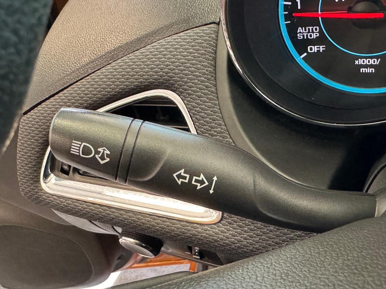 2017 Chevrolet Cruze LT+Camera+ApplePlay+New Tires+Remote Start Photo