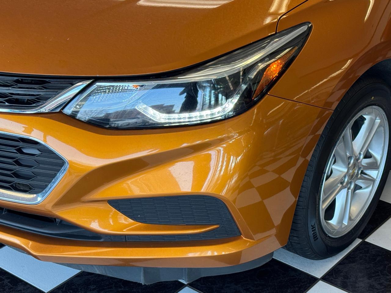 2017 Chevrolet Cruze LT+Camera+ApplePlay+New Tires+Remote Start Photo