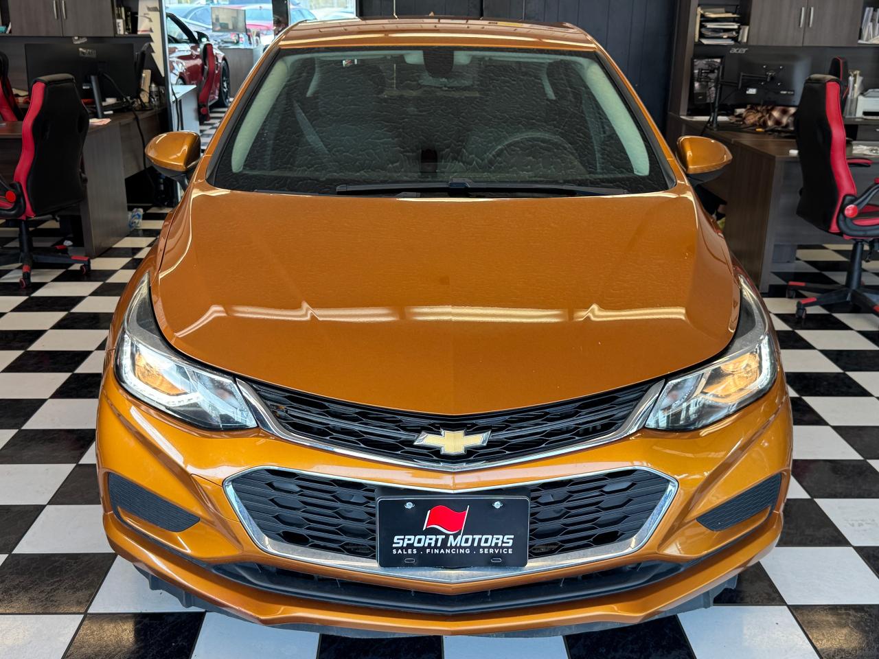 2017 Chevrolet Cruze LT+Camera+ApplePlay+New Tires+Remote Start Photo
