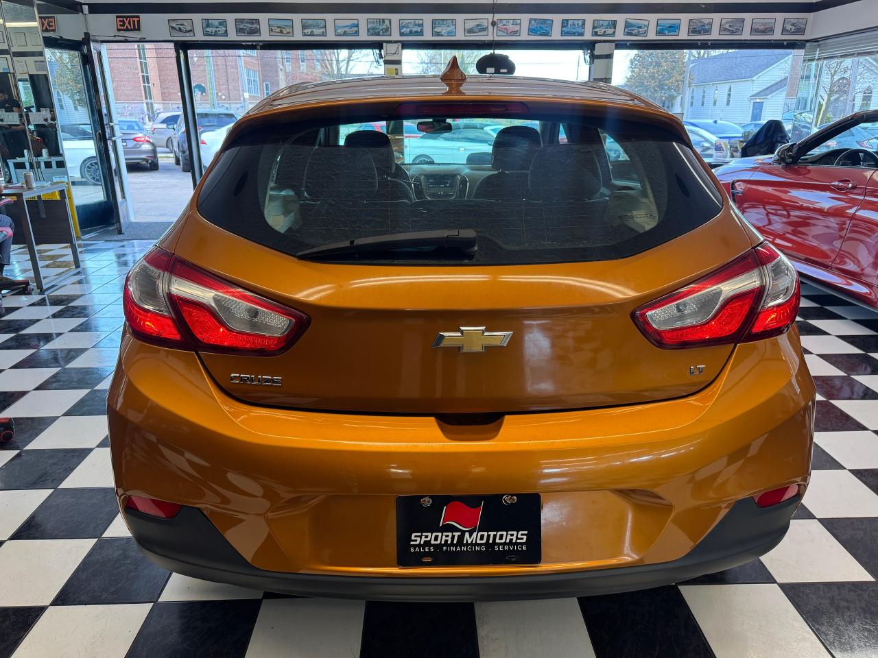 2017 Chevrolet Cruze LT+Camera+ApplePlay+New Tires+Remote Start Photo4