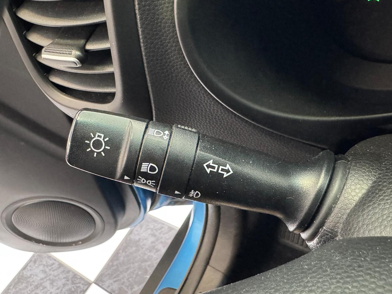 2016 Kia Soul EX+Camera+Heated Seats+A/C Photo