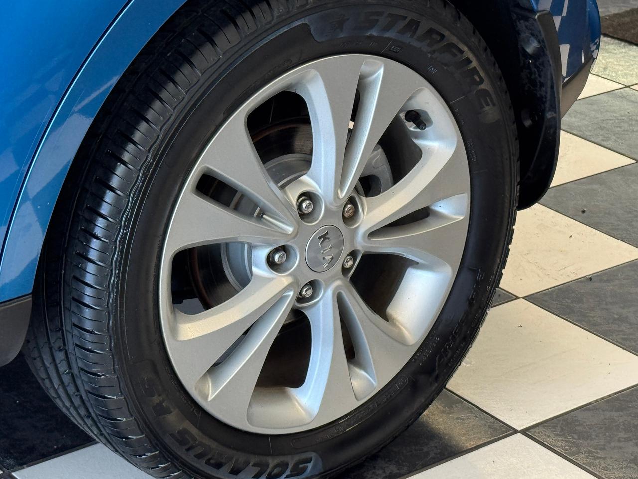 2016 Kia Soul EX+Camera+Heated Seats+A/C Photo