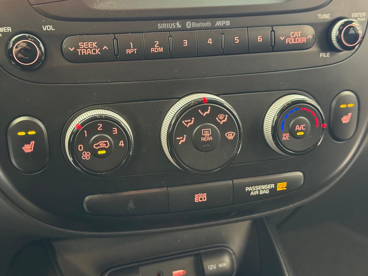 2016 Kia Soul EX+Camera+Heated Seats+A/C Photo