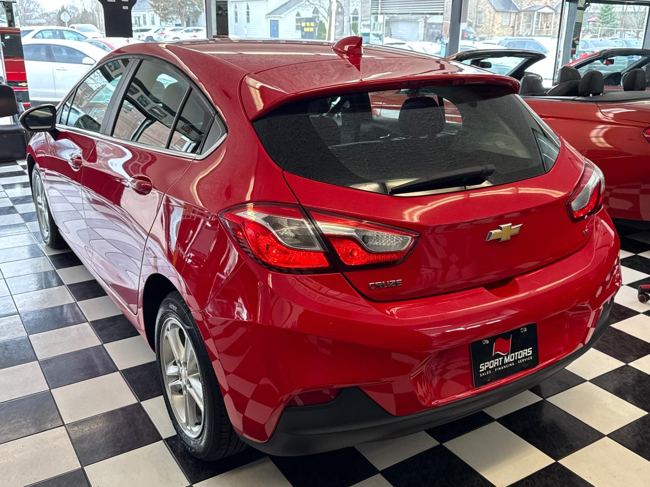 2018 Chevrolet Cruze LT+New Tires+Camera+Remote Start+CLEAN CARFAX Photo4