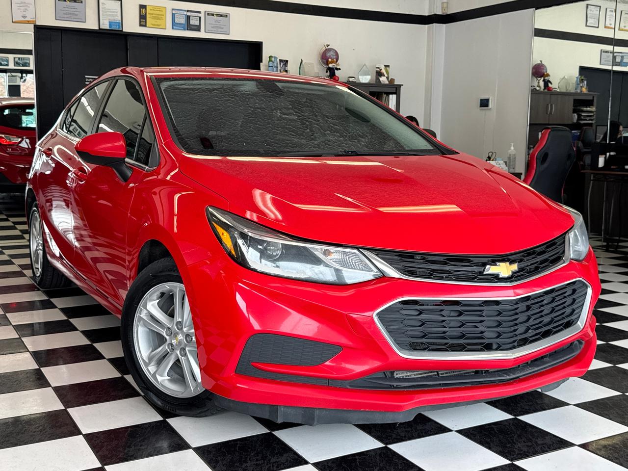 2018 Chevrolet Cruze LT+New Tires+Camera+Remote Start+CLEAN CARFAX Photo