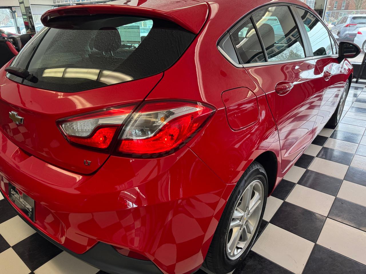 2018 Chevrolet Cruze LT+New Tires+Camera+Remote Start+CLEAN CARFAX Photo