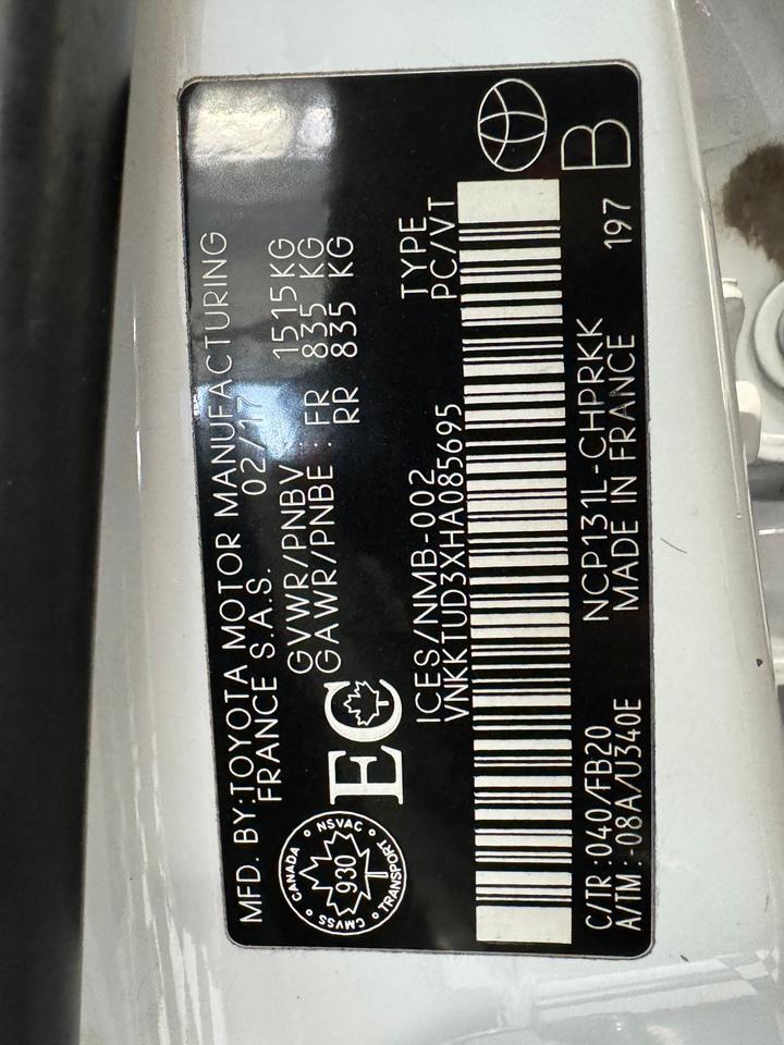 2017 Toyota Yaris LE+Lane Departure+Collision Alert+Camera+Tinited Photo