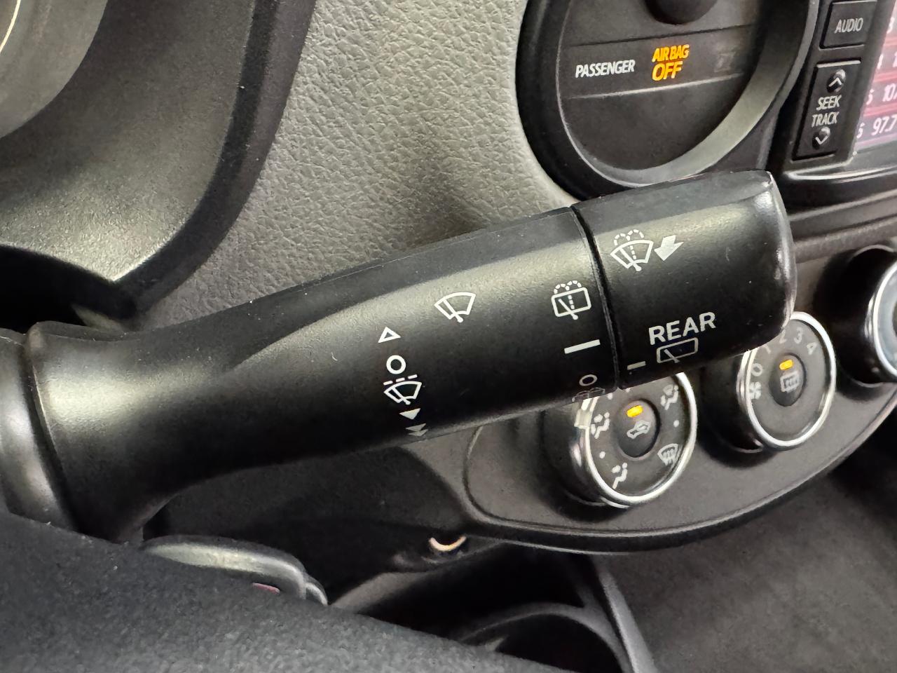 2017 Toyota Yaris LE+Lane Departure+Collision Alert+Camera+Tinited Photo