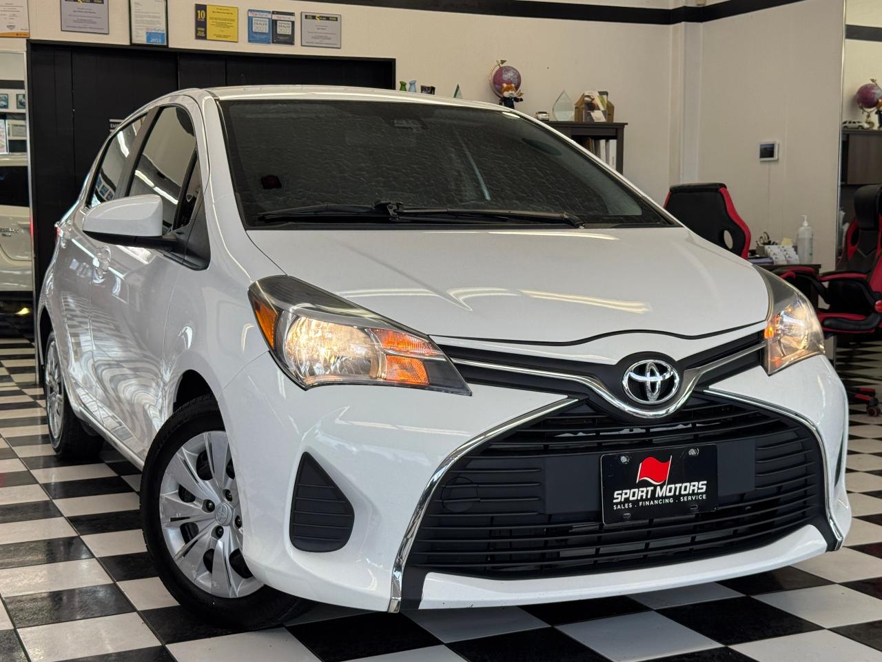 2017 Toyota Yaris LE+Lane Departure+Collision Alert+Camera+Tinited Photo
