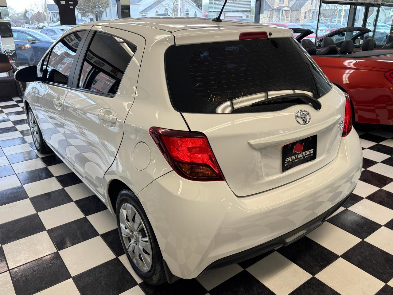 2017 Toyota Yaris LE+Lane Departure+Collision Alert+Camera+Tinited Photo