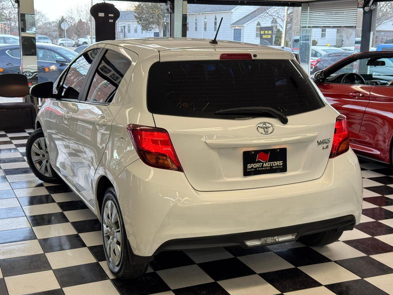 2017 Toyota Yaris LE+Lane Departure+Collision Alert+Camera+Tinited Photo