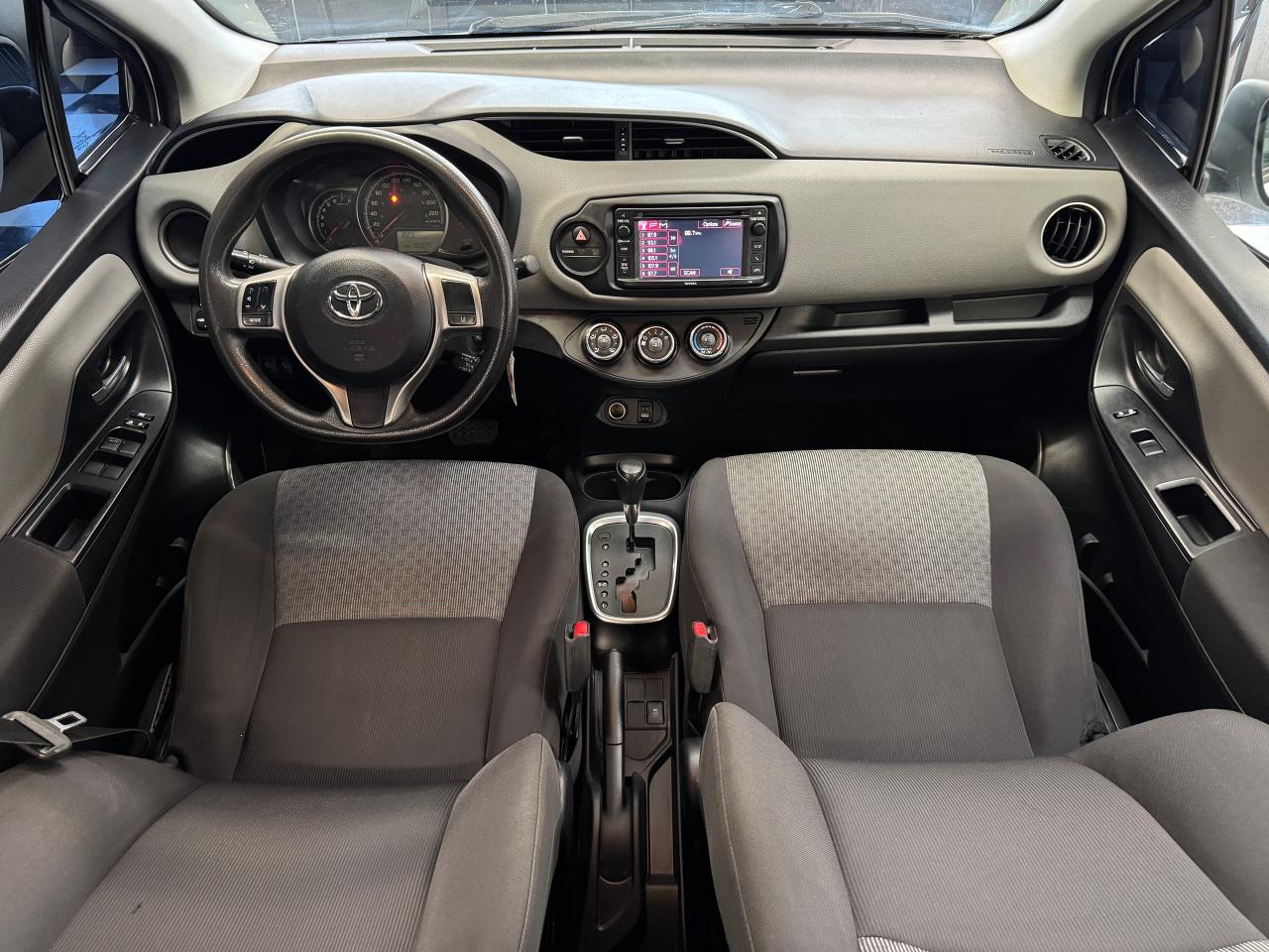 2017 Toyota Yaris LE+Lane Departure+Collision Alert+Camera+Tinited Photo1
