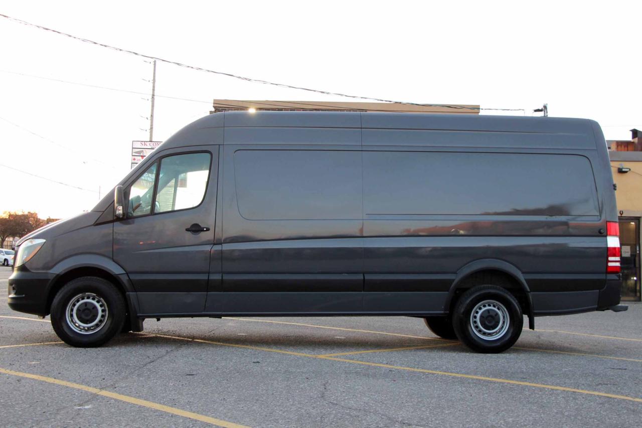 2017 Mercedes-Benz Sprinter 2500 170" - Photo #4