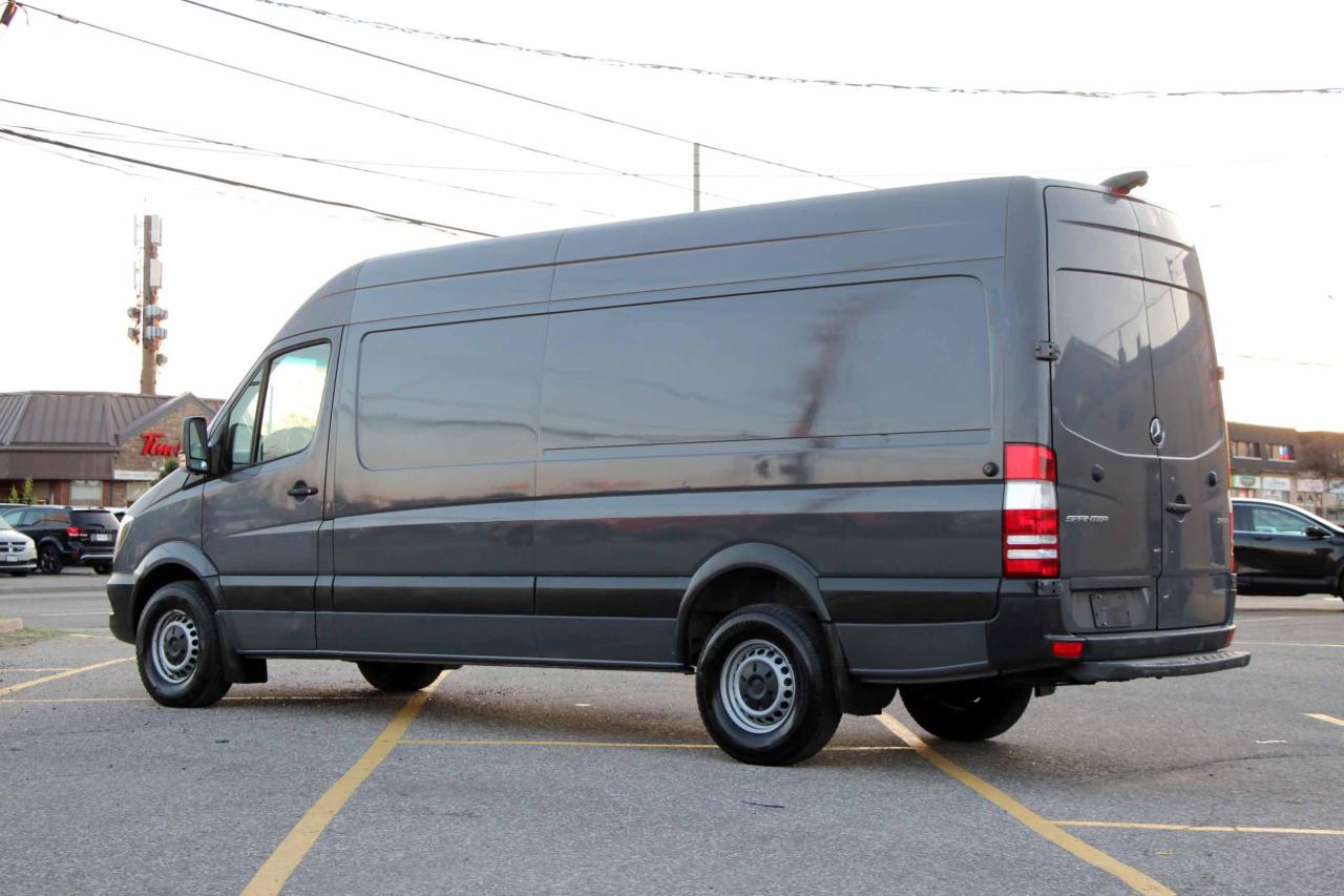 2017 Mercedes-Benz Sprinter 2500 170" - Photo #5